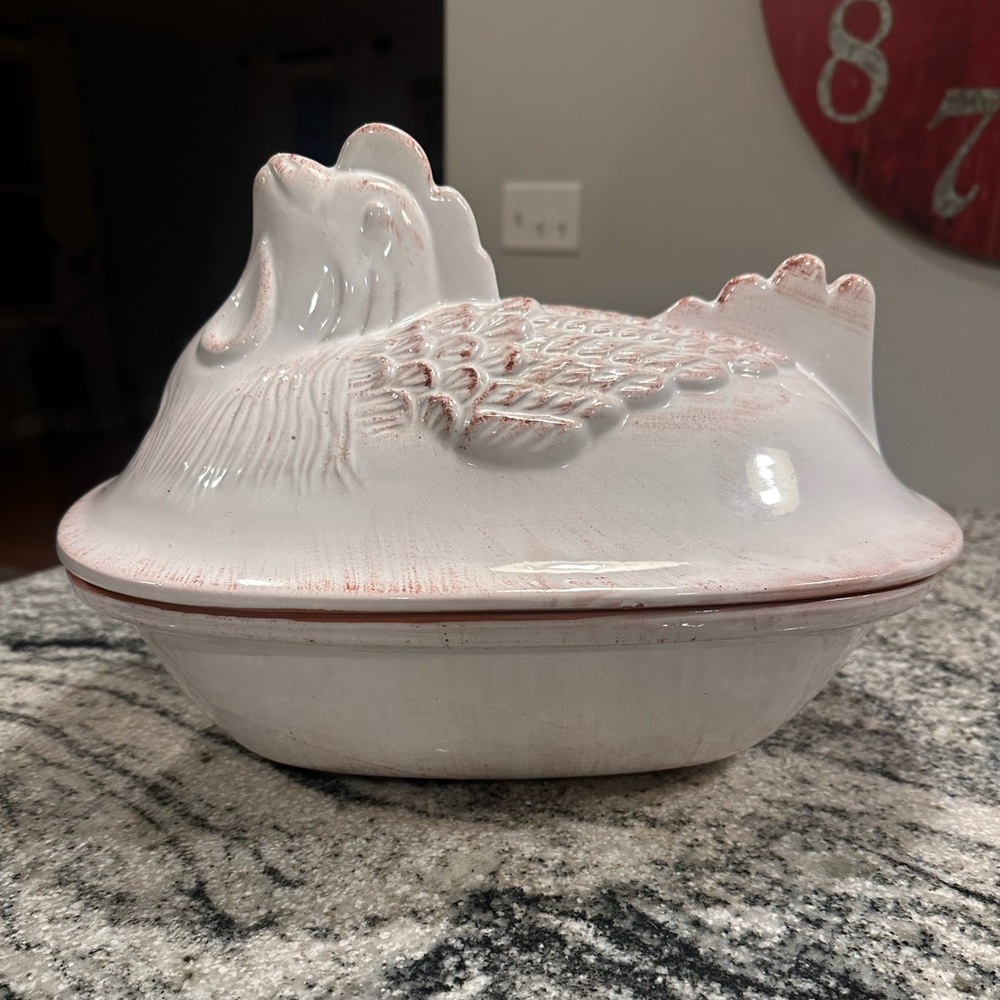Noemi ceramiche oven proof covered baker